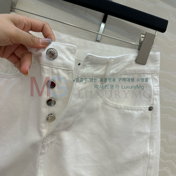    MJ254839-2