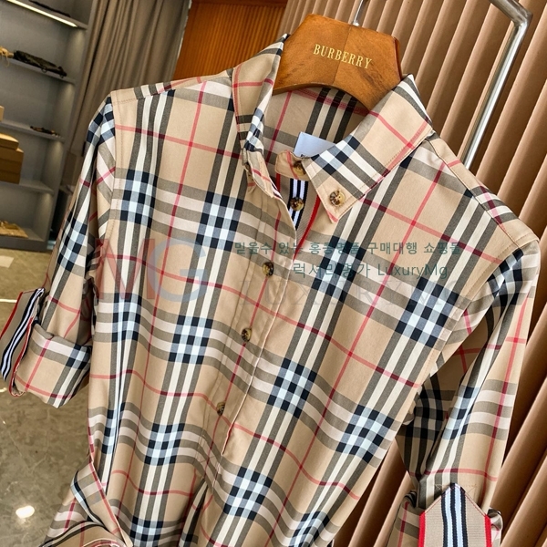   ǽ BU498147-1
