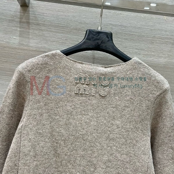  ̿̿  MU61470