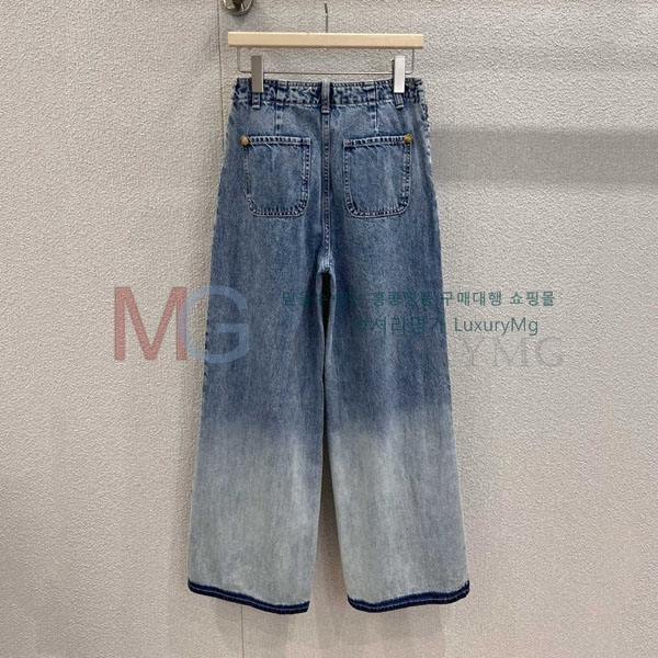 * û CH41856