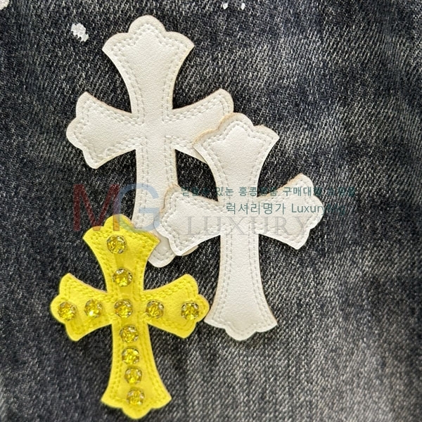  ũ û K225327