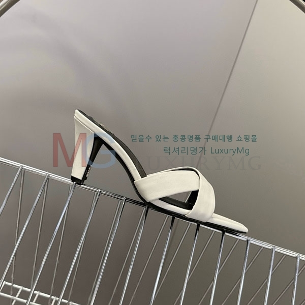  ζ   YS999602-1
