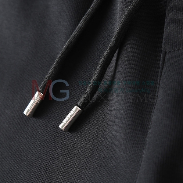   ݹ 489585-2