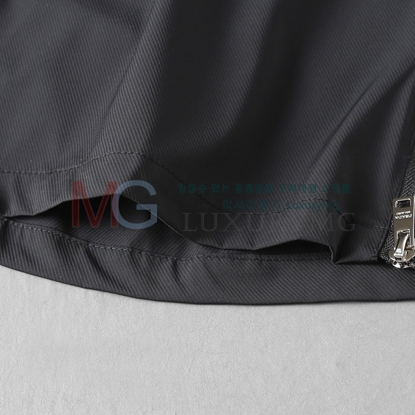   ݹ 489585-3