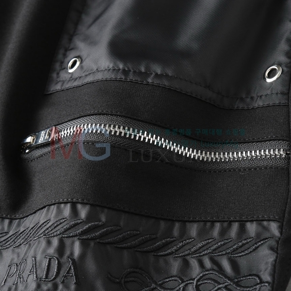   ݹ 489586-1