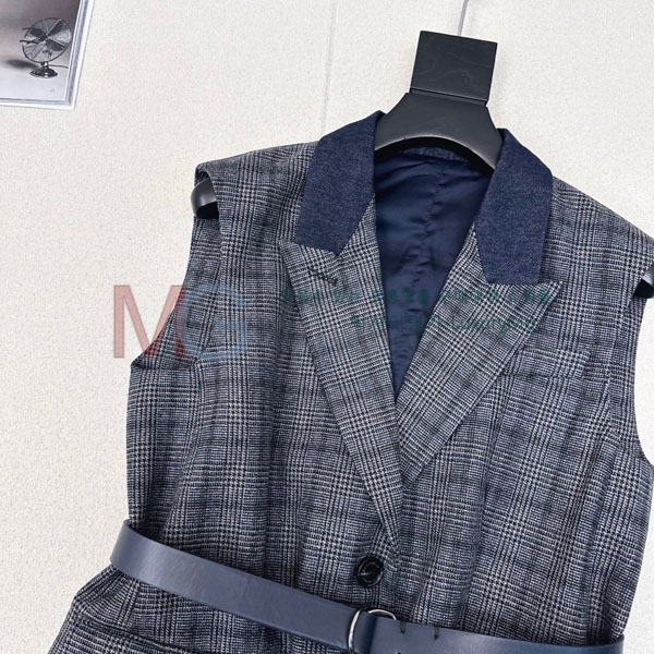  ڷ ġڸ  BC252838