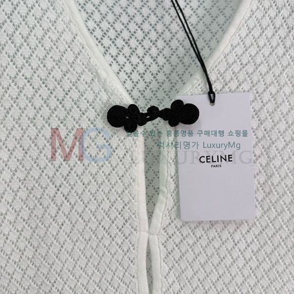   ǽ CE682584