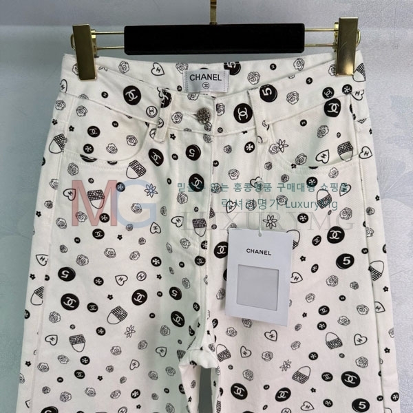  * û CH41858-2