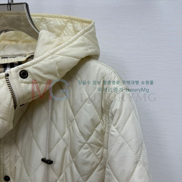   淮 е BU562158-2
