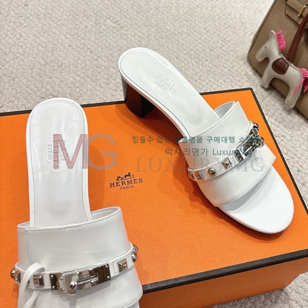  ޽   HE611102-6