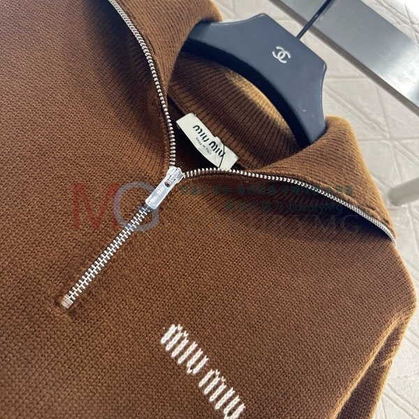  ̿̿  MIU551740-2