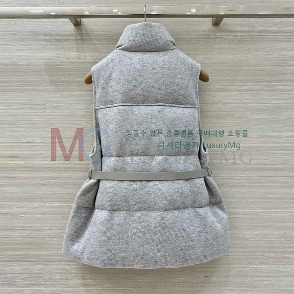  η** ٿ е  LP2312055-2