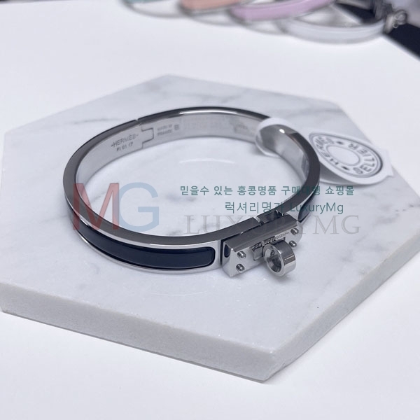 ޽  HE656788-1