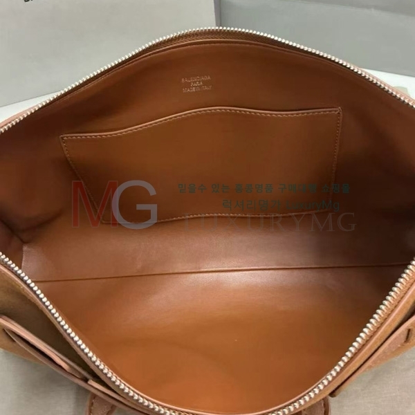 ߷þư   ĳ  870077-5