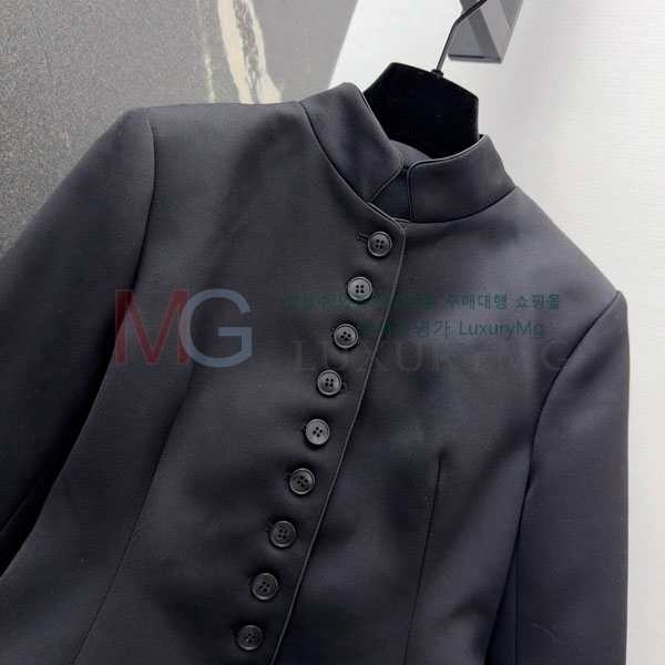  η**  LP2348806-5  룩