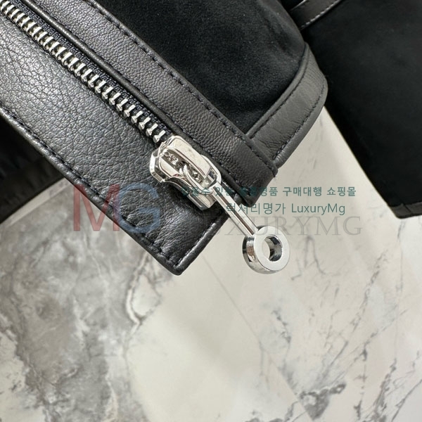  ޽  HER13576-6