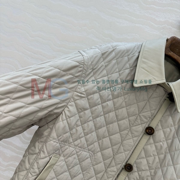  η** е  LP297876-11