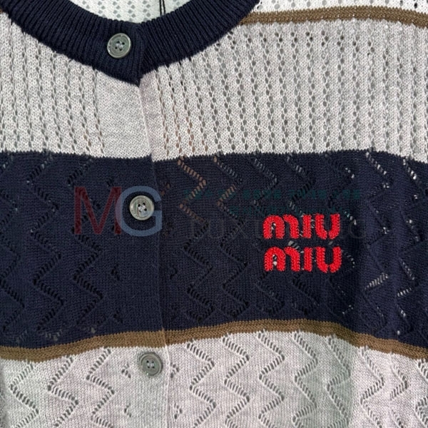  ̿̿  MIU32497-4