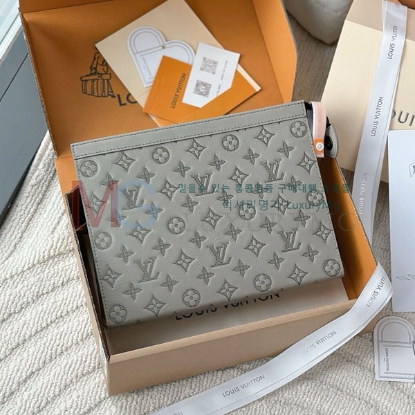 ̺ Ʈ  Ŭġ M61692-201