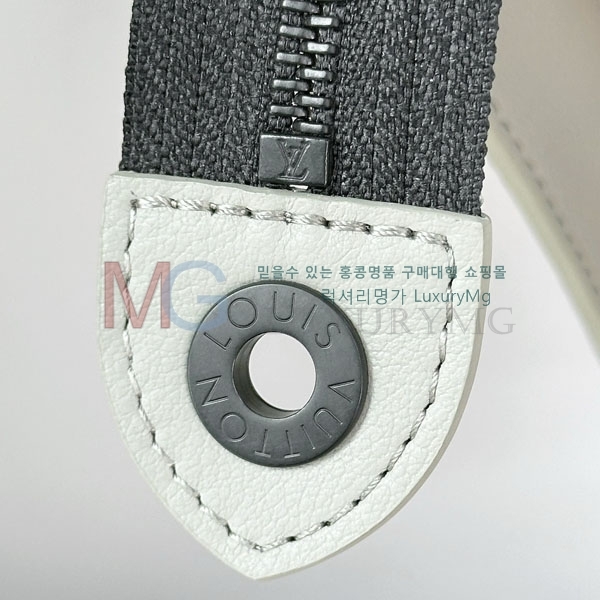 ̺ Ʈ  Ŭġ M61692-201