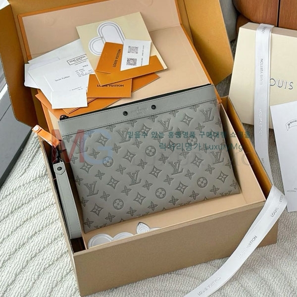 ̺ Ʈ  Ŀġ M81570-302