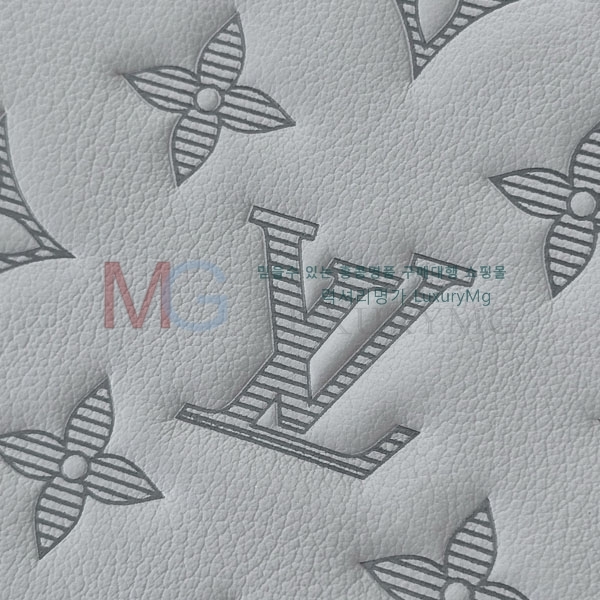 ̺ Ʈ  Ŀġ M81570-303