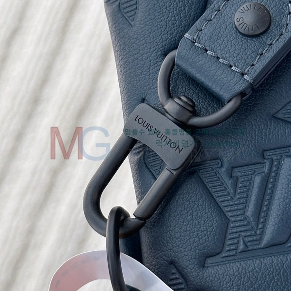 ̺ Ʈ  Ŀġ M81570-306