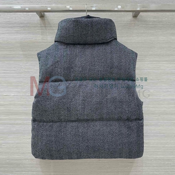  η** ٿ е  LP234503-8