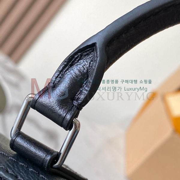 ̺ ǵ ݵѸ ̴ M26573-30