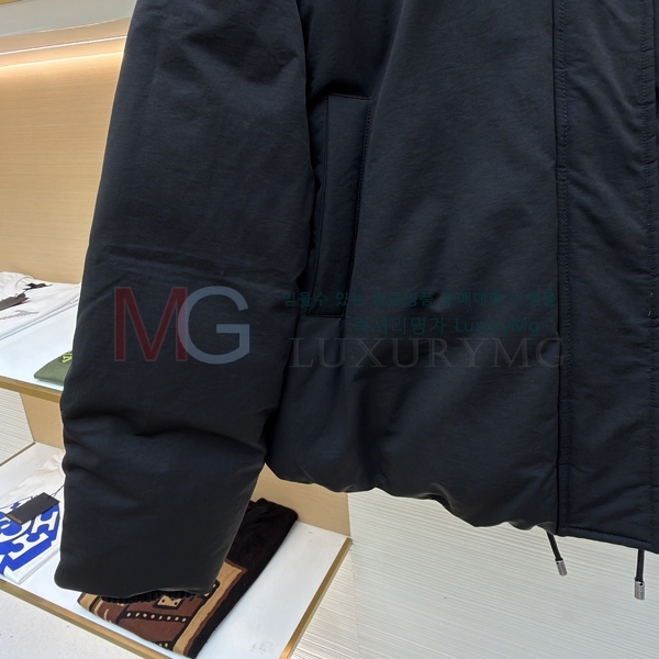  ο ٿ е LW1386051-2