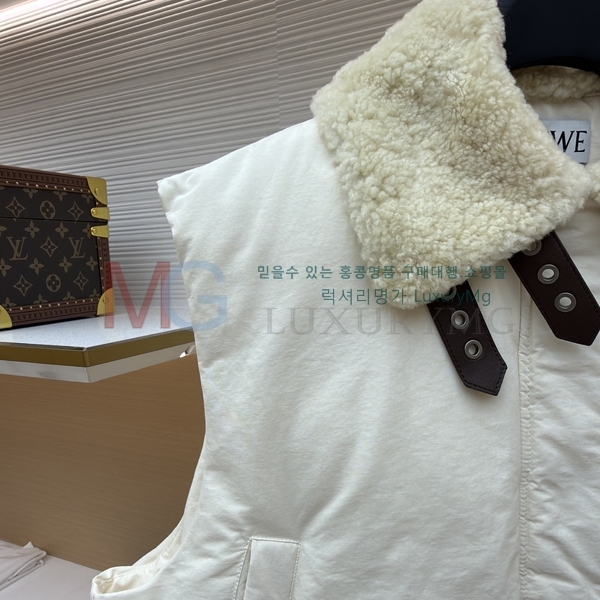  ο ٿ е  LW1761418-2