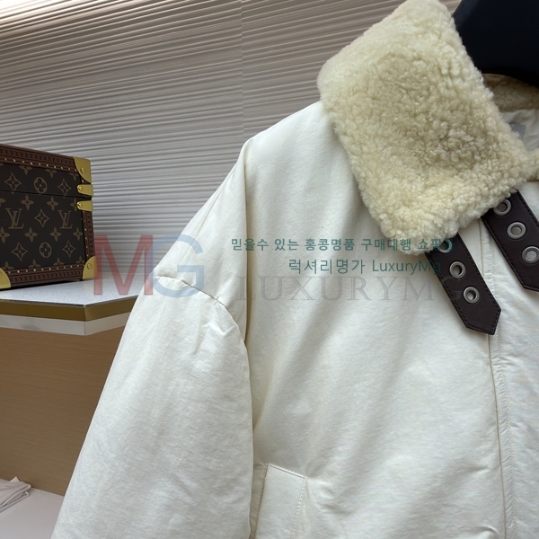  ο ٿ е LW1386051-1