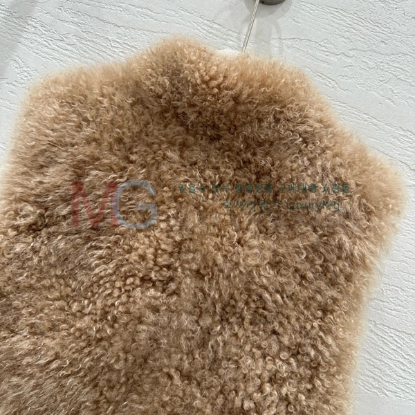  η** þ    LP23243033-1