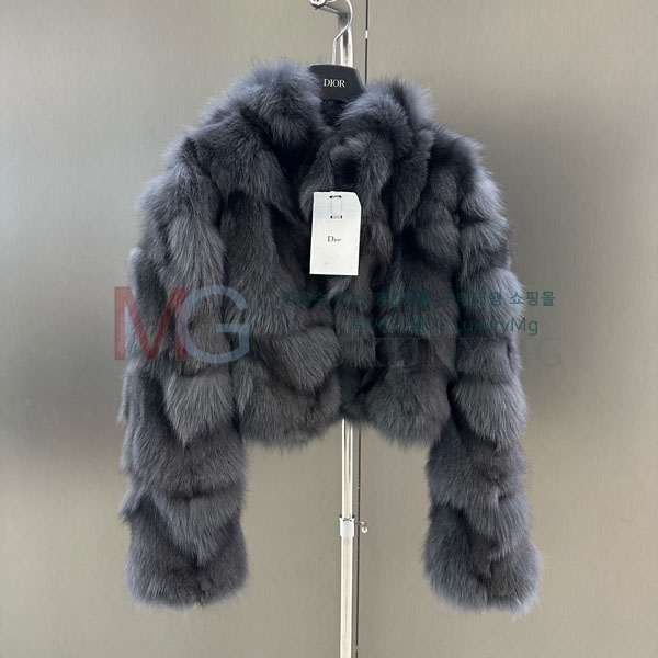   þ   DO8234077-21