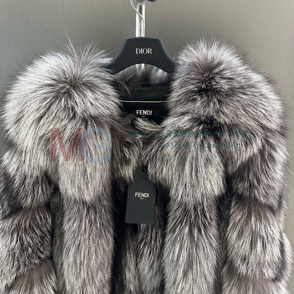   þ   FEND234008-8