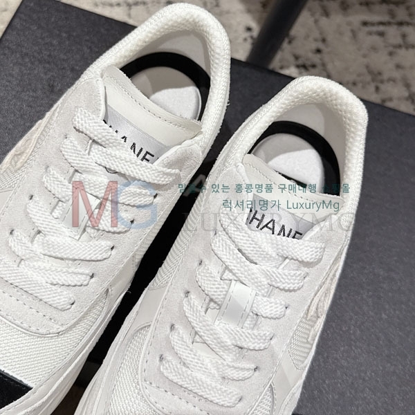  * ĳ־ Ŀ AT555033-1