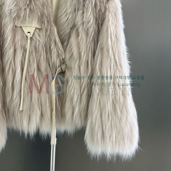   þ   CE50435680-2