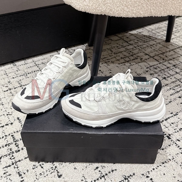  * ĳ־ Ŀ AT555036-1