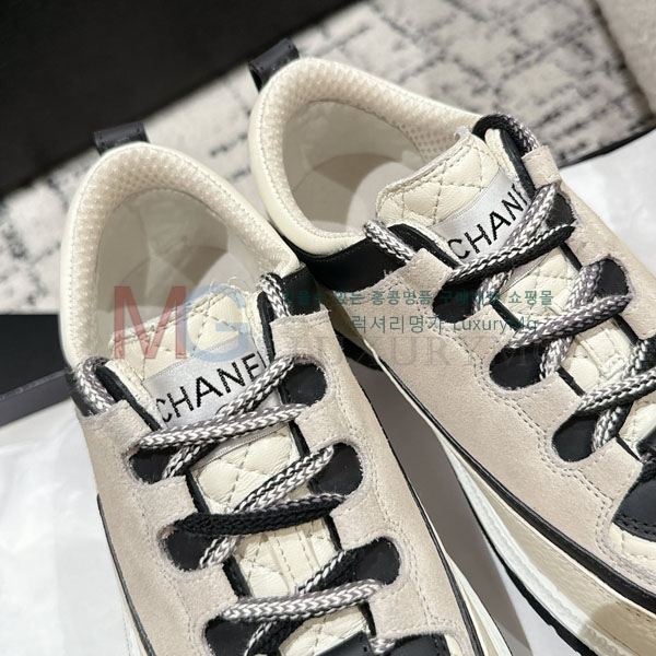  * ĳ־ Ŀ AT555037-1