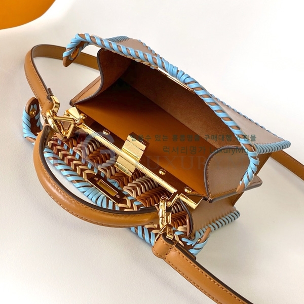  ī ̾ ڴ ̴ F0095001-3