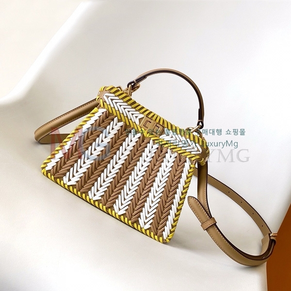  ī ̾ ڴ ̴ F0095001-2