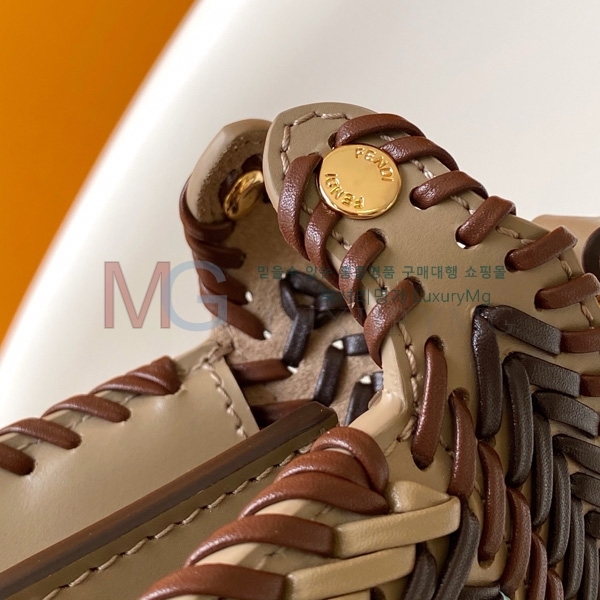  ī ̾ ڴ ̴ F0095001-4