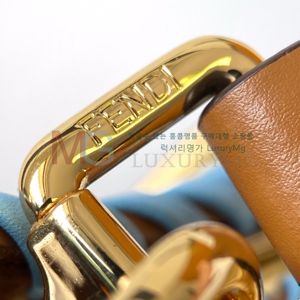  ī ̾ ڴ ̴ F0095001-1