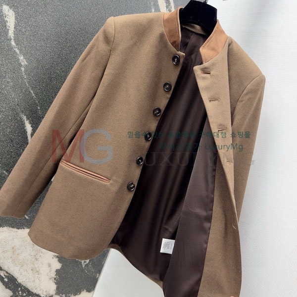 ���� �η�**�� ���� LP24660-1