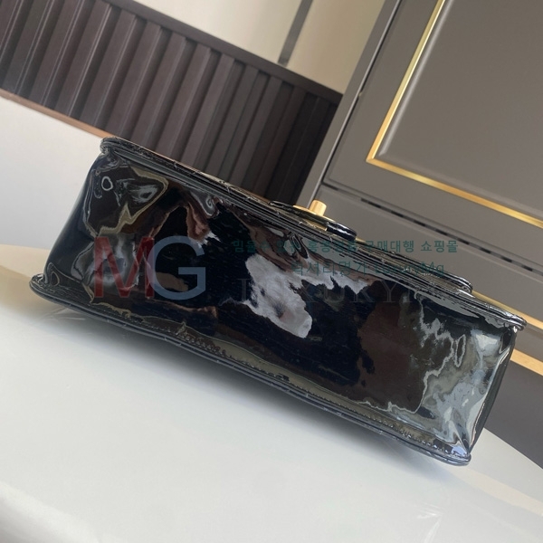 ��* 5B �÷��� ������ ü�� ����� AS5695-1