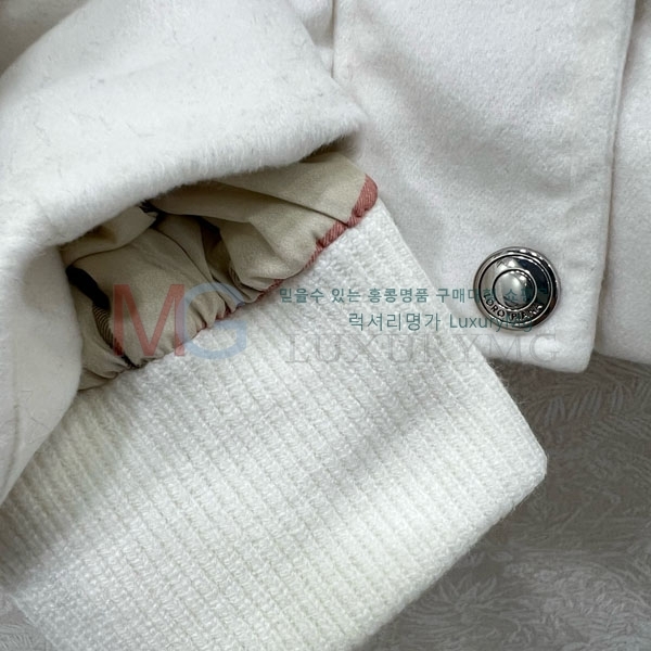 ���� �η�**�� �ٿ� �е� LP31055-16