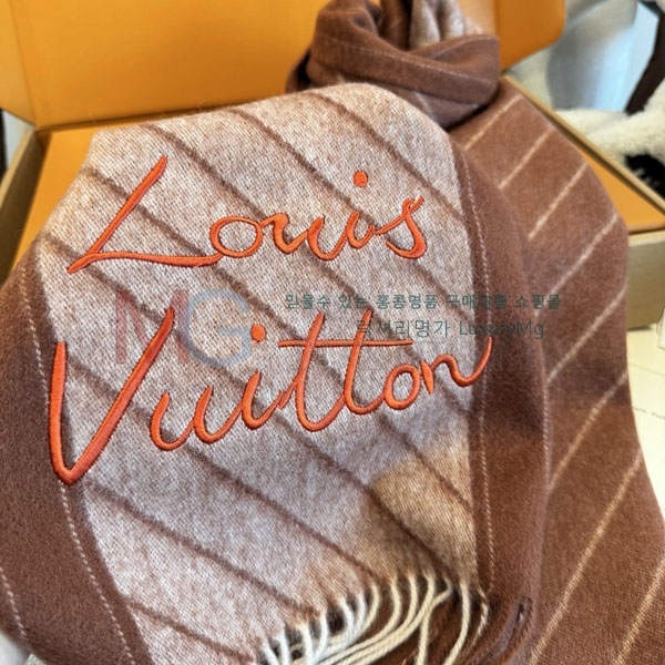 ̺ ÷/ī L82817372-1