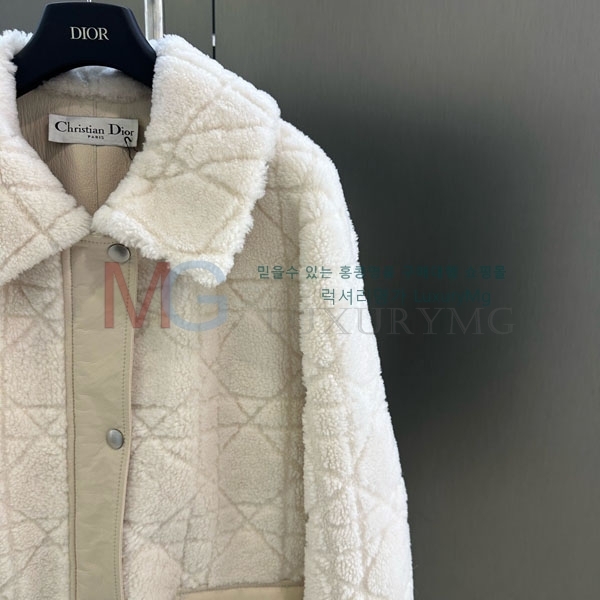   þ   Ʈ DO8234065-3