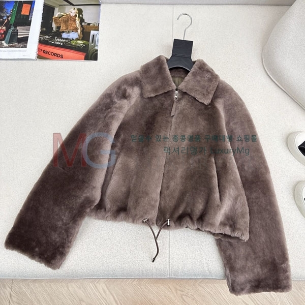  ο þ   LOW23023-2