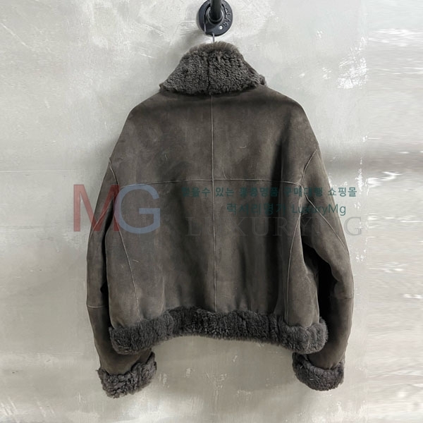  η**  þ   LP31055-17